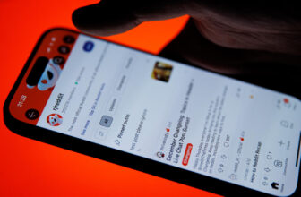 Reddit reportedly signed a multi-million content material licensing take care of an AI firm