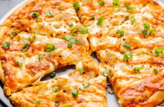 Buffalo Rooster Pizza – The Keep At House Chef