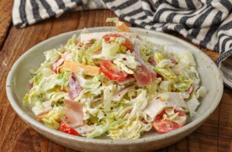 Italian Grinder Salad – Barefeet within the Kitchen