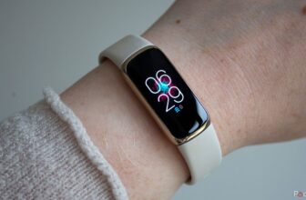 Recommendations on resetting or restarting your Fitbit