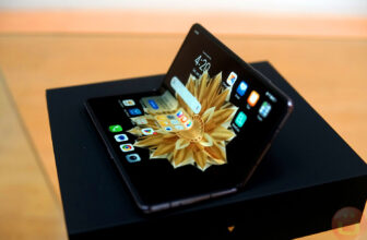 HONOR Magic V2 Evaluation: An Impressively Skinny And Gentle Foldable Telephone