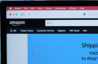 How one can contact Amazon customer support: Cellphone, e-mail, chat