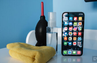 Find out how to clear all of the screens in your house