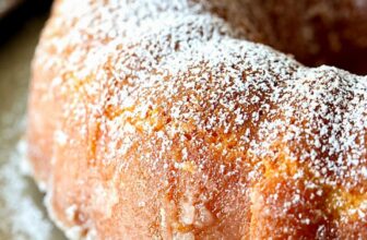 Simple Kentucky Butter Cake | Cookies and Cups