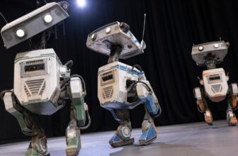 We Used the Power and Tried Future Star Wars Tech at Disney Imagineering